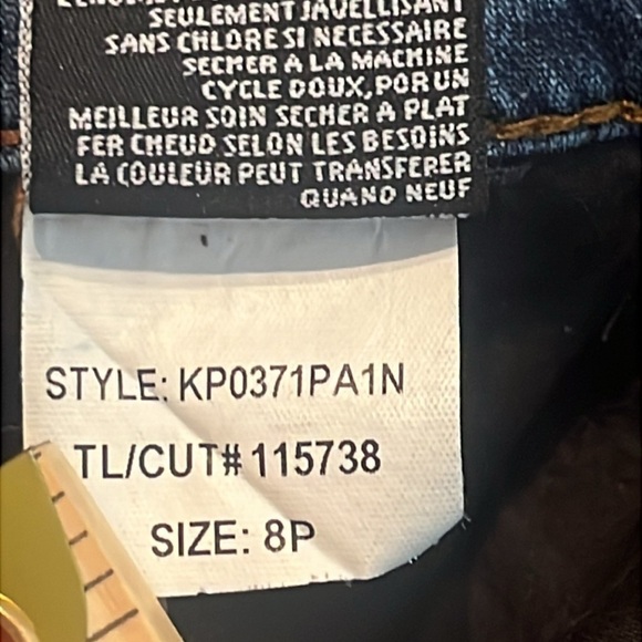 KUT From The Kloth Frayed Hem Crop Straight Leg Mid Rise Jean Indigo Size 8P - Picture 13 of 15